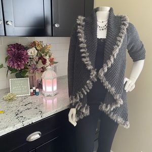 CACH`E SWEATER WITH FUR SZ S